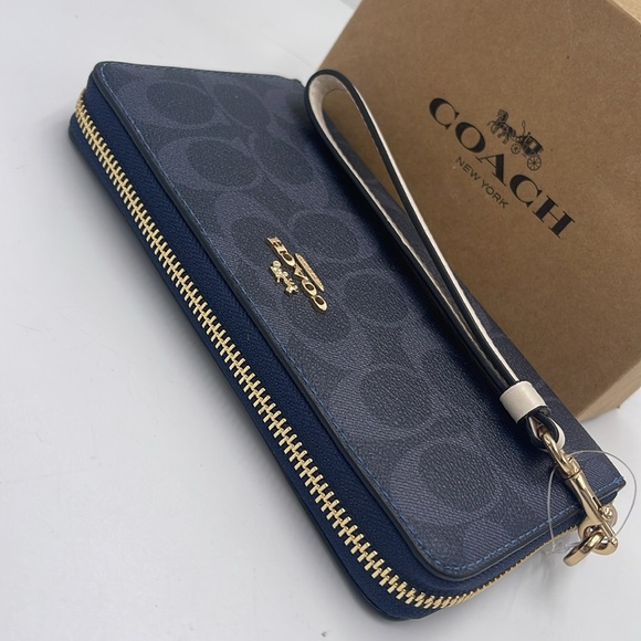 Coach Long Zip Around Wallet Wristlet In Signature Canvas Gold/DENIM MULTI - Picture 11 of 16